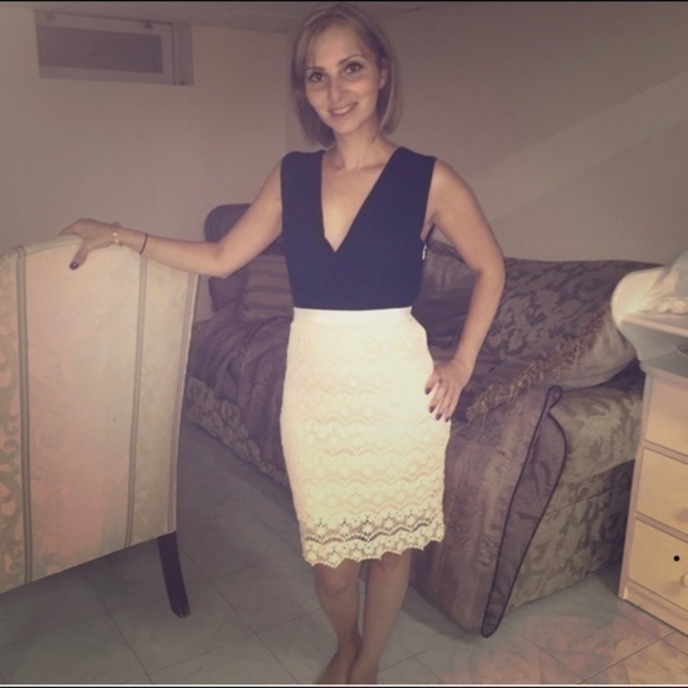 Black and Cream Lace Cocktail‎ Dress Size Small